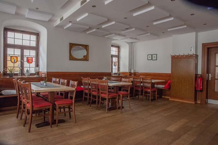 Gasthof Baeren Ochsenfurt Eksteriør billede