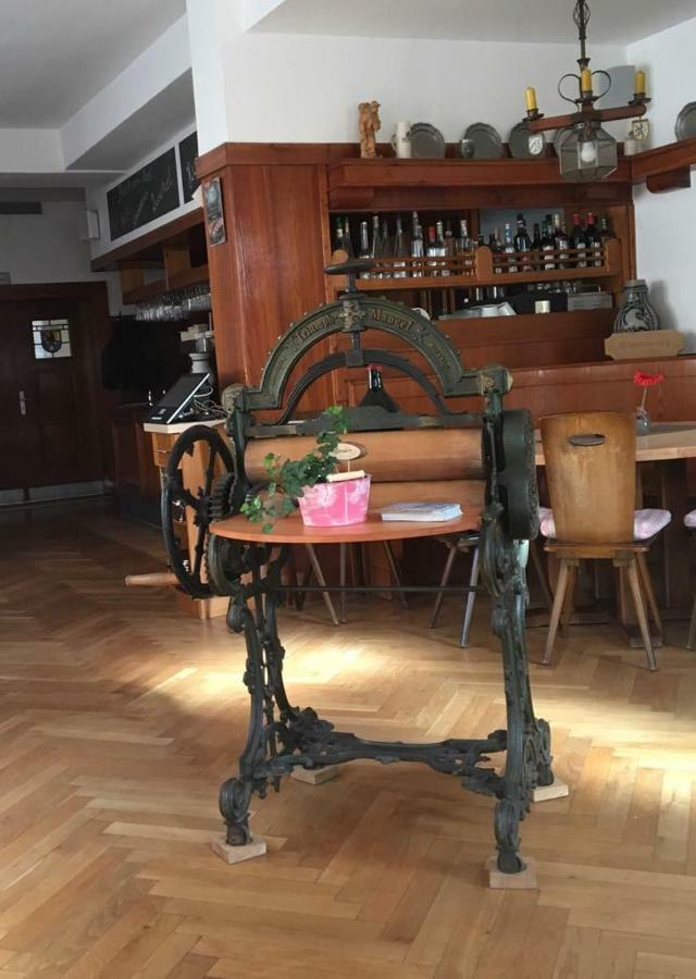 Gasthof Baeren Ochsenfurt Eksteriør billede